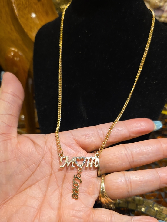 Source Unknown Jewelry - Source Unknown Gold 'Mom' Pendant Necklace with Heart and 'Love' Drop
